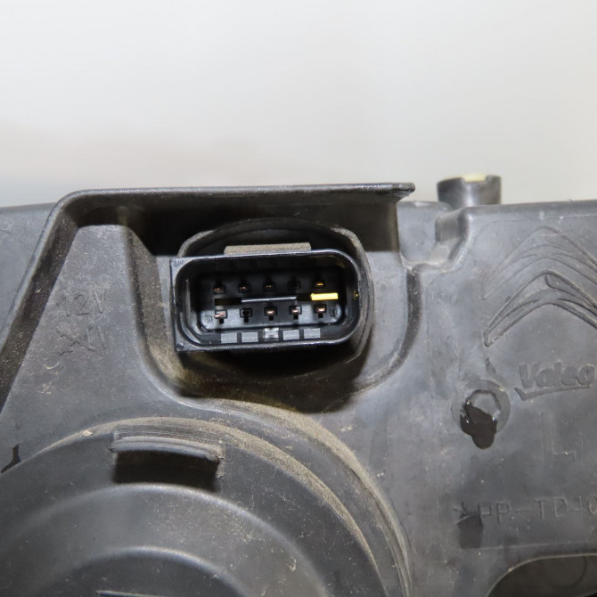 Phare gauche occasion  9800901380 3