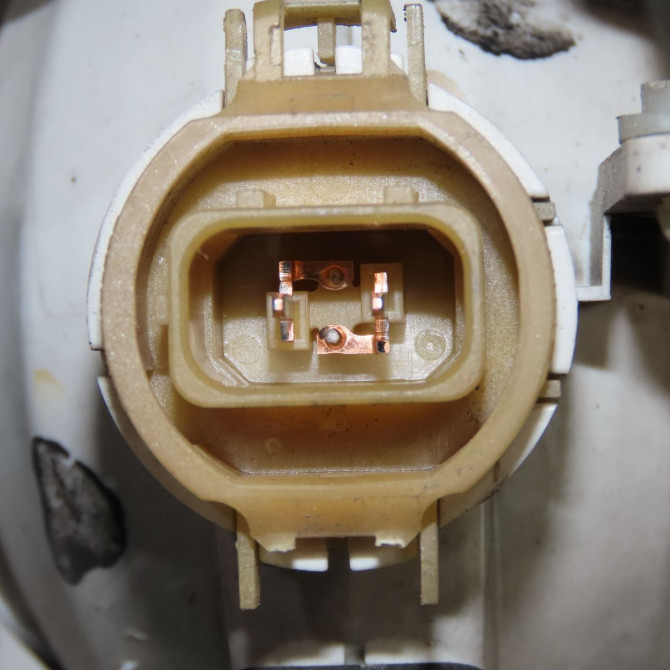 Phare antibrouillard avant gauche occasion  9675450980 3