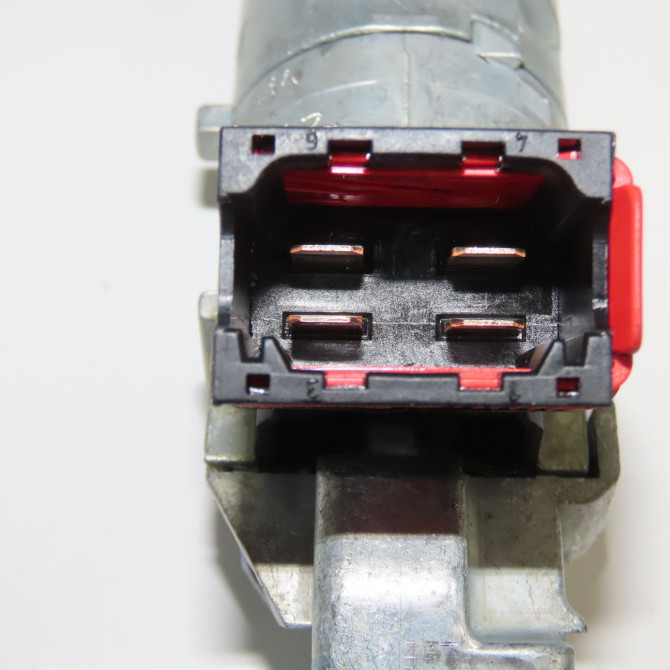 Kit serrures + antivol occasion RENAULT CLIO III Phase 2 03-2009->12-2014 1.2i 16v 75ch 7701208784 2