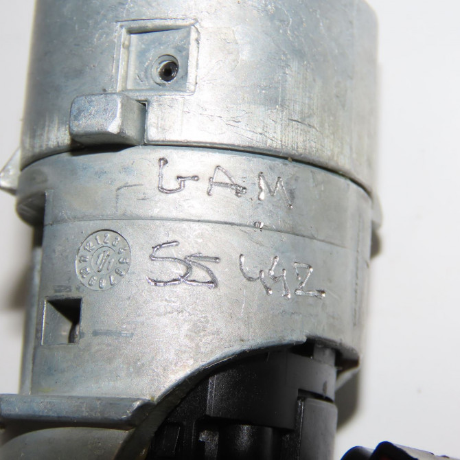 Kit serrures + antivol occasion RENAULT CLIO III Phase 2 03-2009->12-2014 1.2i 16v 75ch 7701208784 3