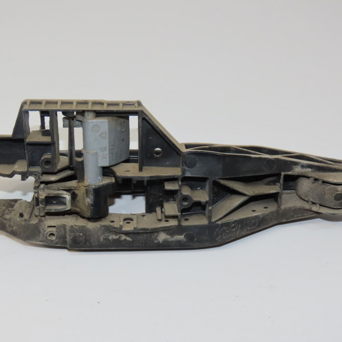 Poignee ext porte avg occasion PEUGEOT PARTNER II Phase 3 04-2015->... 1.6 BlueHDI 100ch 9101GE 2