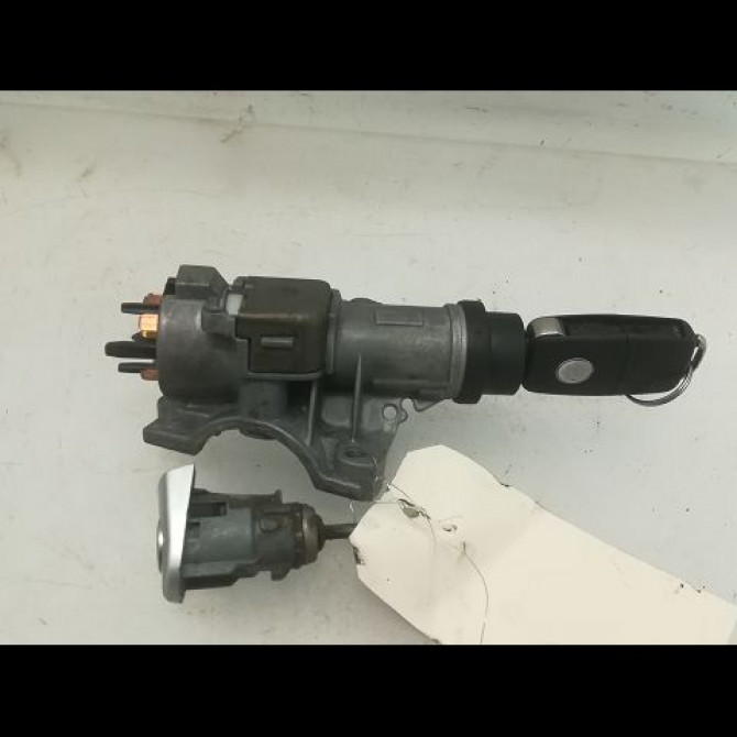 Kit serrures + antivol occasion VOLKSWAGEN POLO IV Phase 2 05-2005->09-2009 1.4 TDI 70ch 2