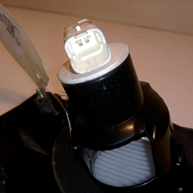 Feu arrière interieur gauche occasion NISSAN QASHQAI I Phase 1 04-1995->04-1999 2.0 DCI 150ch 26559BR01A 3