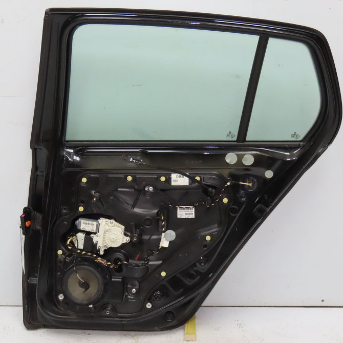 Porte arrière droite occasion VOLKSWAGEN GOLF VI Phase 1 10-2008->04-2013 2.0 TDI 140ch 5K6833056K 2
