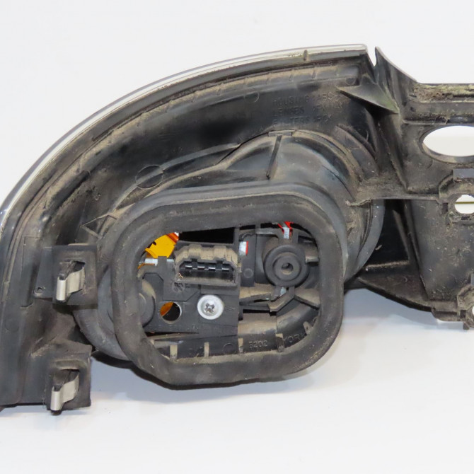 Feu arrière droit occasion SEAT IBIZA III Phase 2 03-2006->06-2009 1.4 16v 85ch 6L6945112D 2