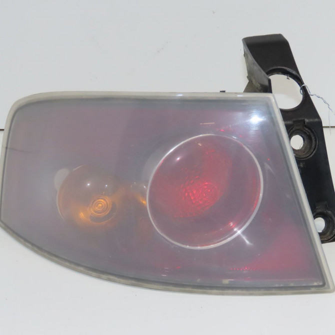 Feu arrière gauche occasion SEAT IBIZA III Phase 2 03-2006->06-2009 1.4 16v 85ch 6L6945111D 1