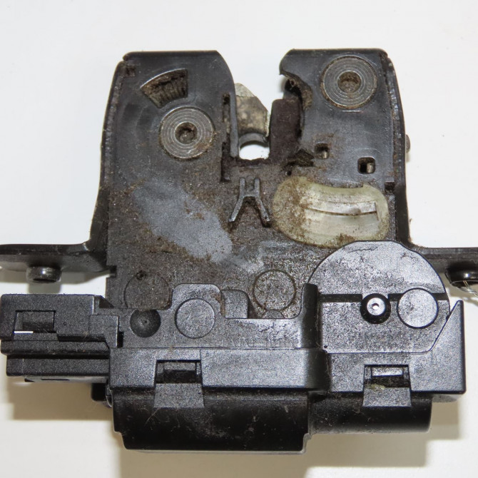 Serrure hayon occasion NISSAN QASHQAI I Phase 2 03-2010->04-2014 1.6 DCI 130ch 90502EY11D 2