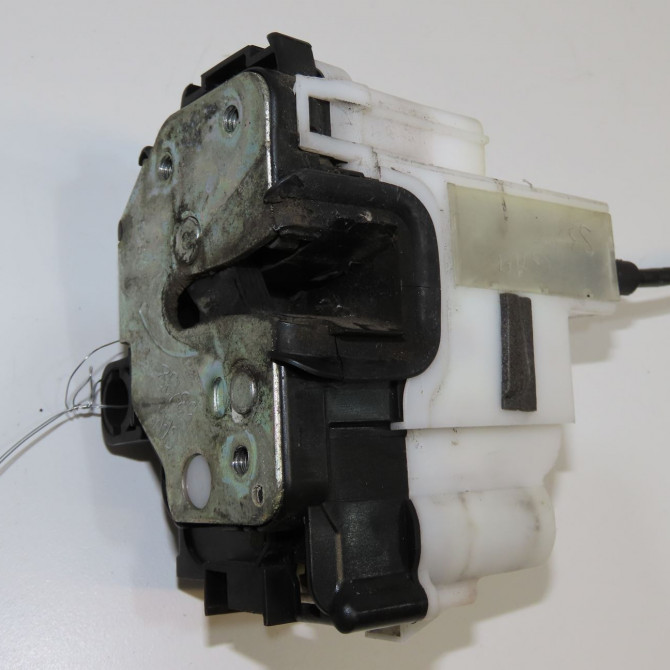 Serrure porte avg occasion FIAT PANDA II Phase 1 09-2003->12-2012 1.2i 60ch 51917886 1