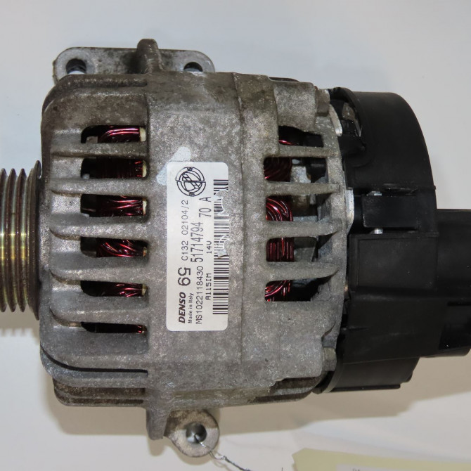 Alternateur occasion FIAT PANDA II Phase 1 09-2003->12-2012 1.2i 60ch 52003531 2