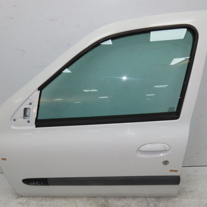 Porte avant gauche occasion RENAULT CLIO II Phase 2 06-2001->07-2006 1.5 DCI 80ch 7751472474 1