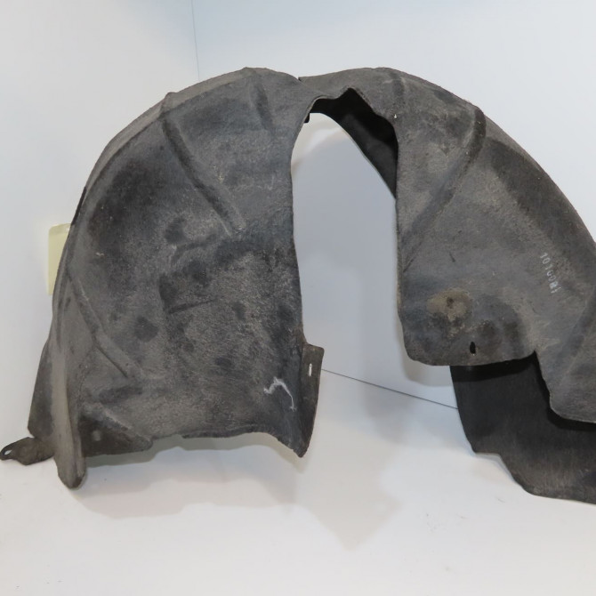 Pare-boue arrière droit occasion VOLKSWAGEN PASSAT V Phase 1 04-1995->04-1999 2.0 TDI 140ch 3C8810972C 2