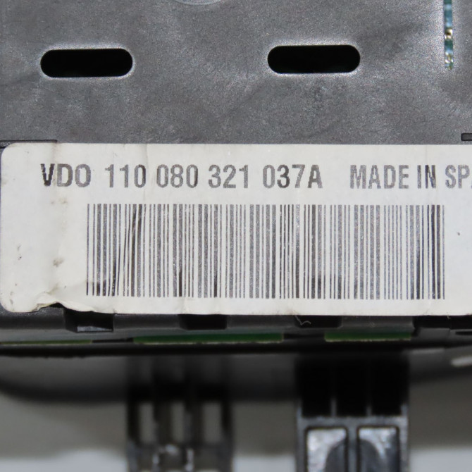 Compteur occasion VOLKSWAGEN POLO IV Phase 2 05-2005->09-2009 1.4 TDI 70ch 6Q0920825FZ06 5