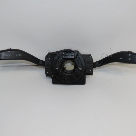 Bloc commodos occasion VOLKSWAGEN POLO IV Phase 2 05-2005->09-2009 1.4 TDI 70ch 6Q0953513G9B9