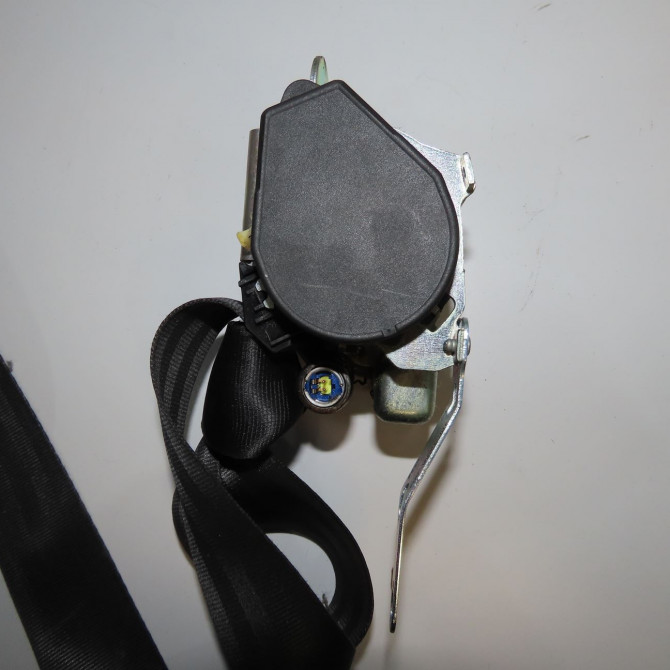 Ceinture avant gauche occasion VOLKSWAGEN POLO IV Phase 2 05-2005->09-2009 1.4 TDI 70ch 6Q3857705LRAA 4