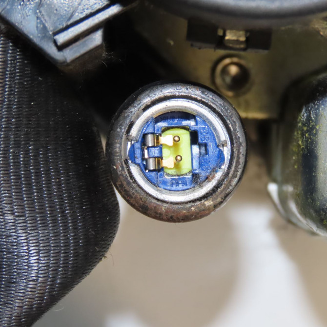 Ceinture avant gauche occasion VOLKSWAGEN POLO IV Phase 2 05-2005->09-2009 1.4 TDI 70ch 6Q3857705LRAA 5