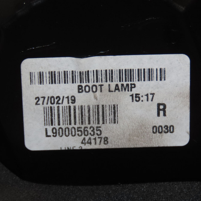 Feu arrière intérieur droit occasion NISSAN QASHQAI I Phase 2 03-2010->04-2014 1.6 DCI 130ch 26554BR01A 4