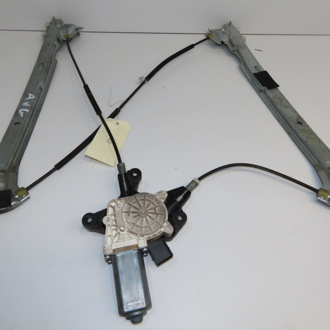 Mecanisme+moteur leve-glace avg occasion MERCEDES VITO II Phase 1 10-2003->09-2010 109 CDI 88ch 6397200446 2