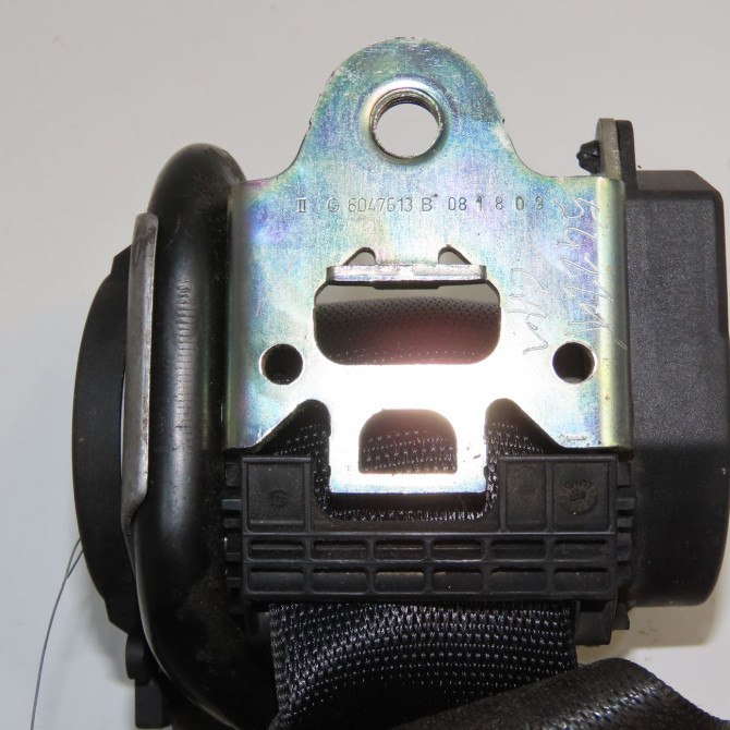 Ceinture avant gauche occasion MERCEDES VITO II Phase 1 10-2003->09-2010 109 CDI 88ch 63986038859A86 3