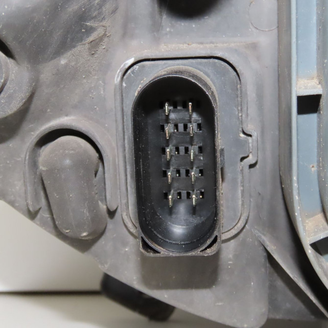 Phare gauche occasion MERCEDES VITO II Phase 1 10-2003->09-2010 109 CDI 88ch 6398200161 3