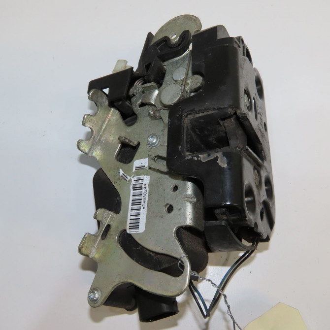 Serrure porte avd occasion MERCEDES VITO II Phase 1 10-2003->09-2010 109 CDI 88ch 6397202135 1
