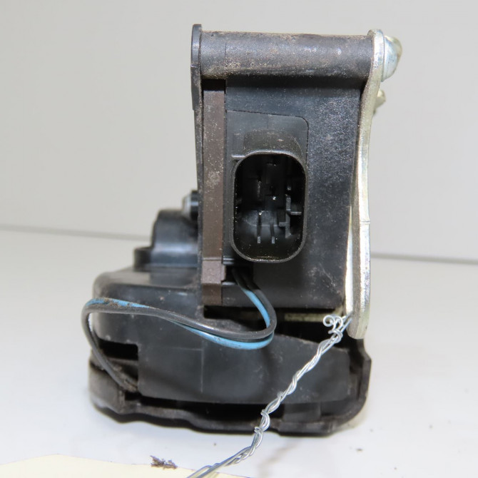 Serrure porte avd occasion MERCEDES VITO II Phase 1 10-2003->09-2010 109 CDI 88ch 6397202135 3