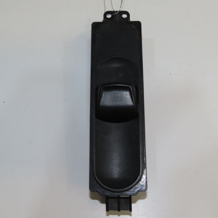 Commande lève-glace porte avant droite occasion MERCEDES VITO II Phase 1 10-2003->09-2010 109 CDI 88ch 6395451413