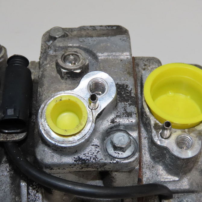 Compresseur air conditionne occasion MERCEDES VITO II Phase 1 10-2003->09-2010 109 CDI 88ch 32302311 4