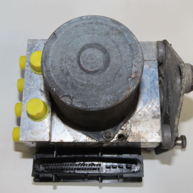 Unité hydraulique ABS occasion MERCEDES VITO II Phase 1 10-2003->09-2010 109 CDI 88ch 4