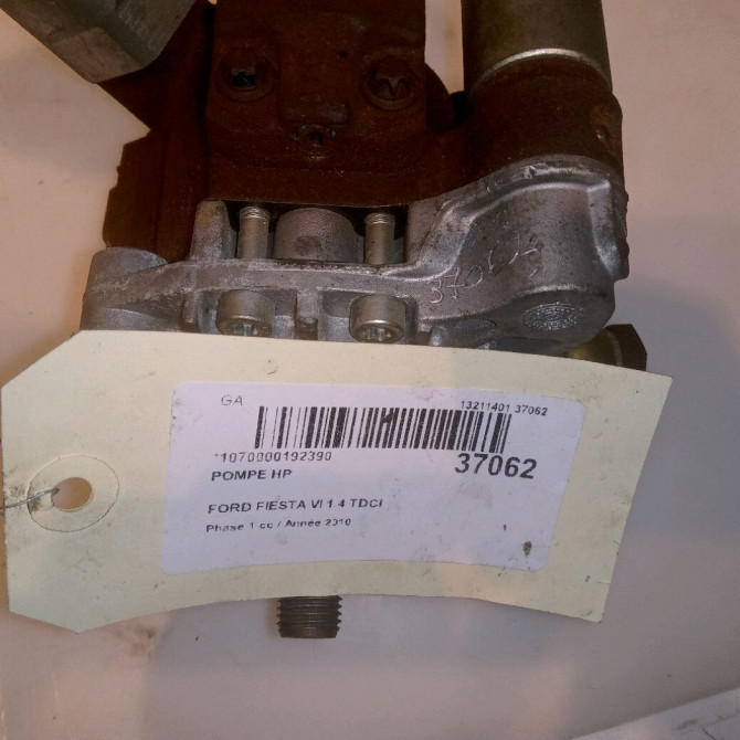 Pompe hp occasion FORD FIESTA VI Phase 1 10-2008->11-2012 1.4 TDCI 68ch 1522409 8