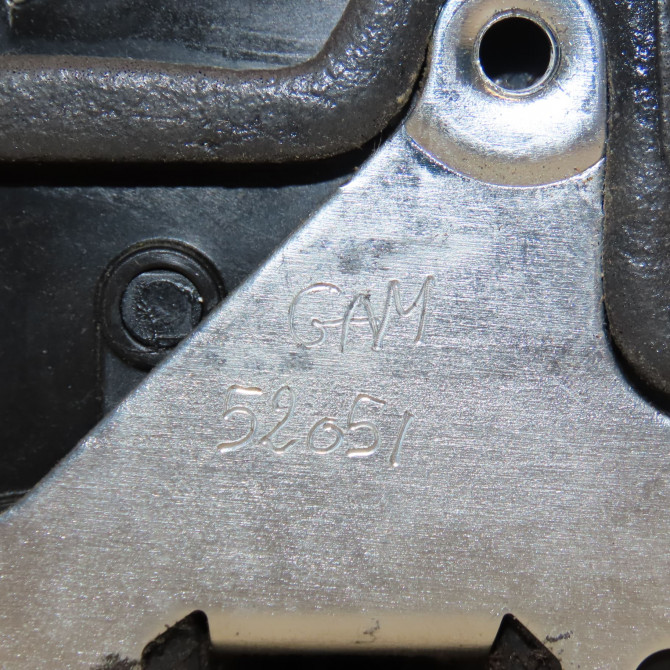 Serrure porte avg occasion B.M.W. SERIE 1 II Phase 1 08-2011->06-2015 116D 116ch 51217229461 5