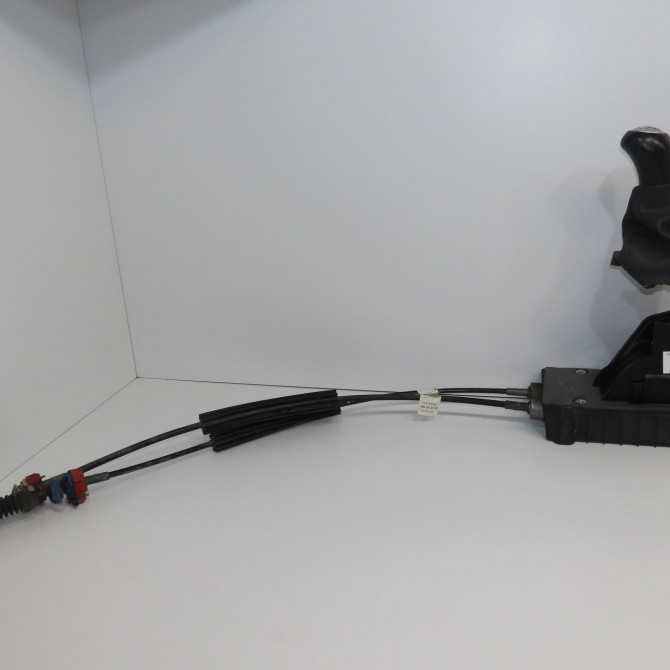 Levier de vitesses occasion RENAULT MEGANE II Phase 2 01-2006->06-2009 1.5 DCI 85ch 1