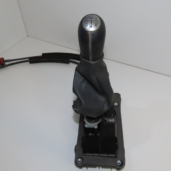 Levier de vitesses occasion RENAULT MEGANE II Phase 2 01-2006->06-2009 1.5 DCI 85ch 4