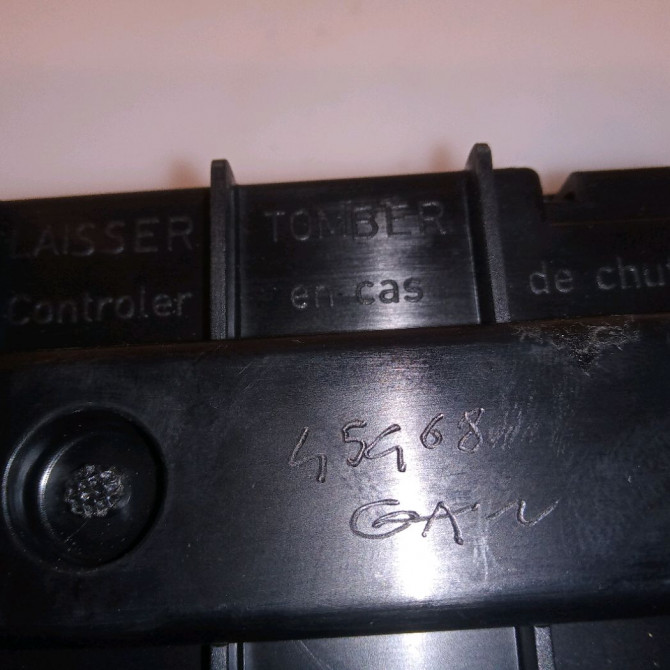 occasion PEUGEOT 207 CC Phase 1 03-2007->... 1.6 HDI 112ch 2