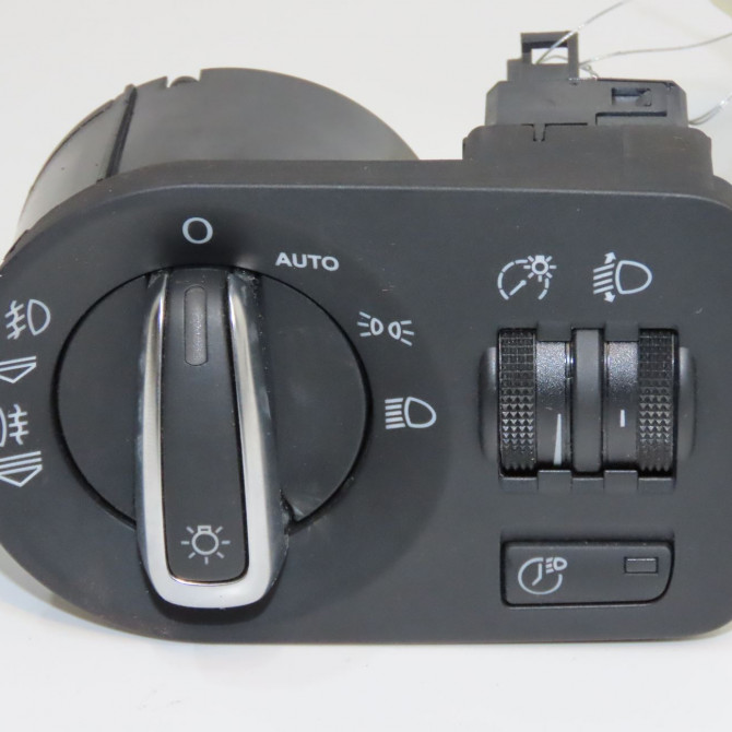 Interrupteur commande de phares occasion  8P1941531CF5PR 1