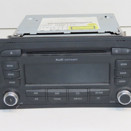 <span class="tt">Autoradio occasion  </span><span class="designation"> </span>