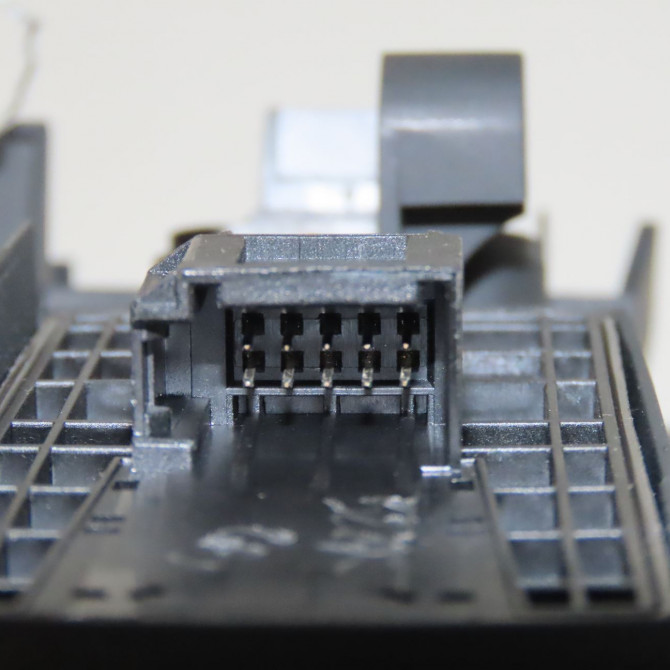 Commande lève-glace porte avant gauche occasion  4F0959851F5PR 5