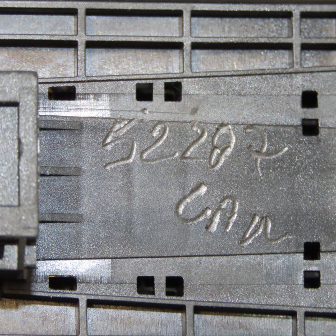 Commande lève-glace porte avant gauche occasion  4F0959851F5PR 6