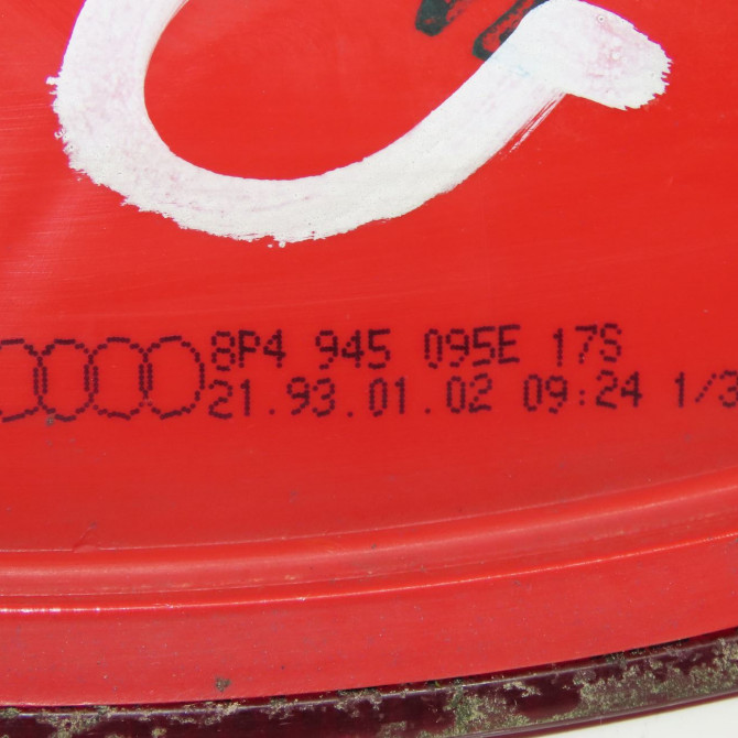 Feu arrière gauche occasion  8P4945095E 4