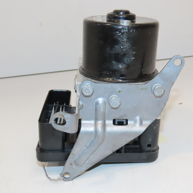 Unité hydraulique ABS occasion B.M.W. SERIE 1 I Phase 1 01-2007->07-2011 118d 143ch 34512460469 3