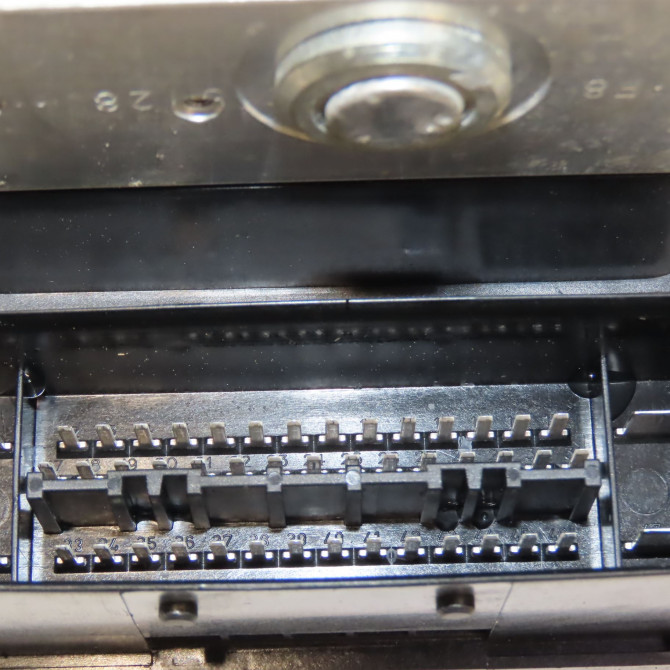 Unité hydraulique ABS occasion B.M.W. SERIE 1 I Phase 1 01-2007->07-2011 118d 143ch 34512460469 5