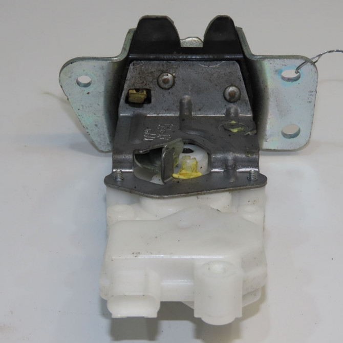 Serrure hayon occasion CITROEN C-CROSSER Phase 1 04-1995->04-1999 2.2 HDI 160ch 2