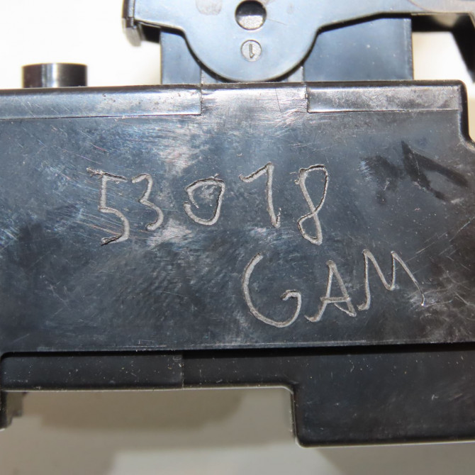 Commande leve-glace porte arrière gauche occasion CITROEN C-CROSSER Phase 1 04-1995->04-1999 2.2 HDI 160ch 6490T0 5