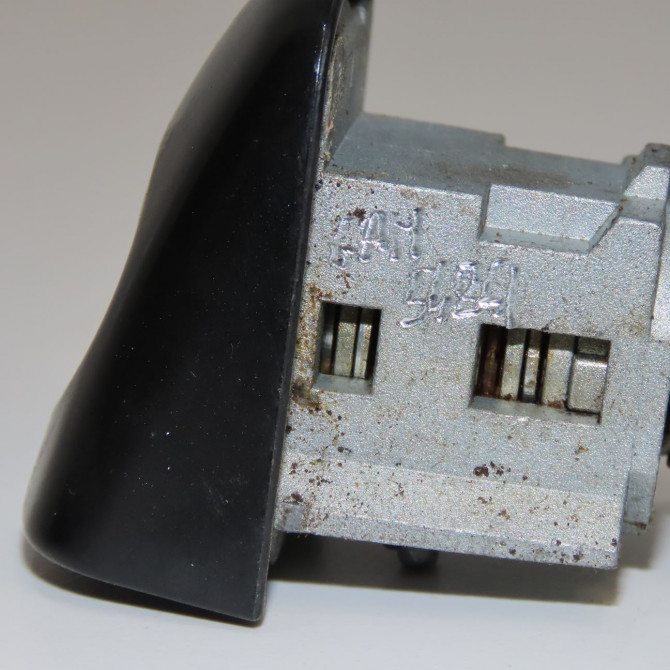 Kit serrures + antivol occasion PEUGEOT 207 CC Phase 1 03-2007->... 1.6 THP 150ch 4162NX 5