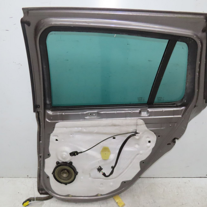 Porte arrière droite occasion RENAULT CLIO III phase 2 ESTATE 03-2009->12-2014 1.5 DCI 85ch 7751478294 2