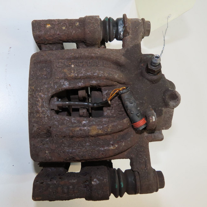 Etrier de frein arrière gauche occasion MERCEDES VITO II Phase 1 10-2003->09-2010 109 CDI 88ch 6394200883 4