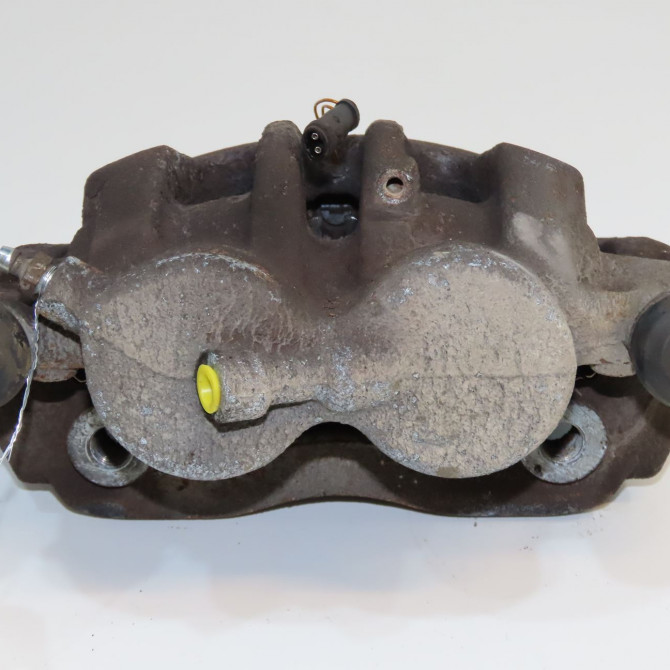 Etrier de frein avant droit occasion MERCEDES VITO II Phase 1 10-2003->09-2010 109 CDI 88ch 44205483 3