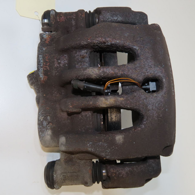 Etrier de frein avant droit occasion MERCEDES VITO II Phase 1 10-2003->09-2010 109 CDI 88ch 44205483 4