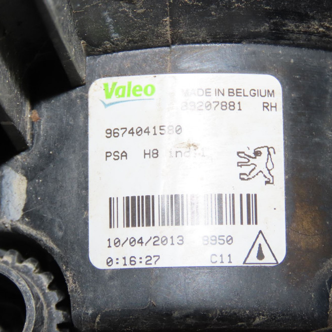 Phare antibrouillard avant droit occasion PEUGEOT 308 I Phase 2 04-2011->12-2014 1.6 E-HDI 115ch 6206X5 4