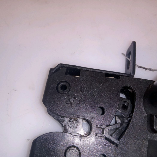 Serrure coffre arrière occasion PEUGEOT 308 I Phase 1 SW 05-2008->03-2011 1.6 HDI 110ch 8719G5 4