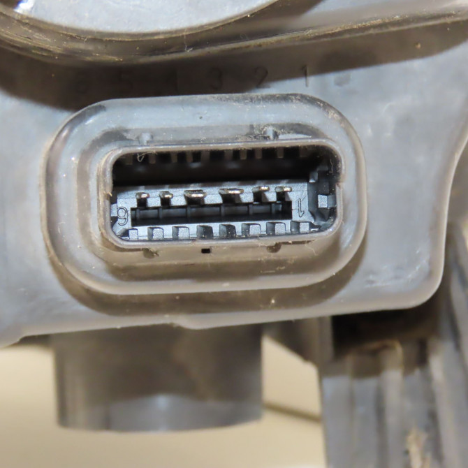 Phare droit occasion RENAULT MODUS Phase 2 01-2008->12-2012 1.6i 16v 110ch 7701069722 3